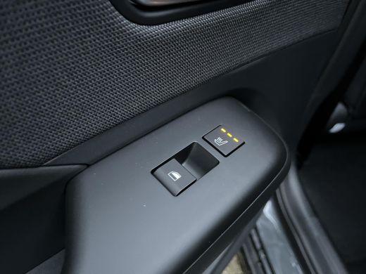 Hyundai Kona 1.6 GDI HEV Premium Sky | &euro;6.600,- VOORRAAD VOORDEEL | Panoramadak! | Direct leverbaar! | ActivLease financial lease
