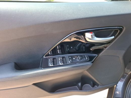 Kia Niro 1.6 GDi Hybrid DynamicLine | Achteruitrijcamera | ActivLease financial lease