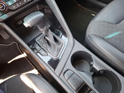 Kia Niro 1.6 GDi Hybrid DynamicLine | Achteruitrijcamera | ActivLease financial lease