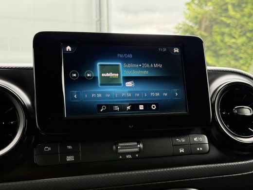 Mercedes-Benz eCitan 112 Pro L2H1 / 51 kWh / 6.716 KM / ** RIJKLAAR ** / LED HIGH PERFORMANCE KOPLAMPEN / CAMERA / ECC... ActivLease financial lease