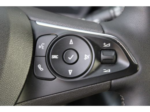 Opel Combo-e 50kWh 136 PK | CAMERA | NAVIGATIE | BETIMMERING | VERWARMD STUUR | VOORVERWARMBAAR | APPLE CARPLA... ActivLease financial lease