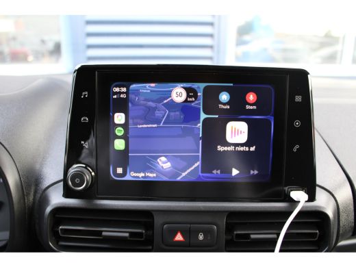 Opel Combo-e 50kWh 136 PK | CAMERA | NAVIGATIE | BETIMMERING | VERWARMD STUUR | VOORVERWARMBAAR | APPLE CARPLA... ActivLease financial lease