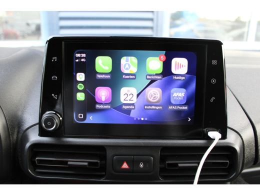 Opel Combo-e 50kWh 136 PK | CAMERA | NAVIGATIE | BETIMMERING | VERWARMD STUUR | VOORVERWARMBAAR | APPLE CARPLA... ActivLease financial lease