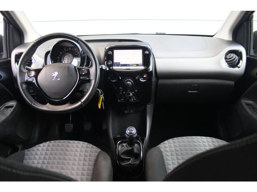 Peugeot 108 1.0 e-VTi Allure | Cruise C. | Navi | Bluetooth | 15" LMV | Elec. Pakket | Cruise C. | Navi | Blu... ActivLease financial lease