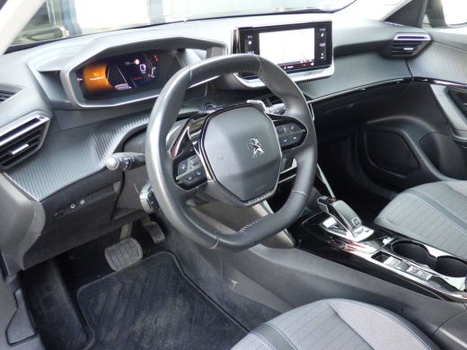 Peugeot 2008 1.2 Automaat Allure Pack, Cruise, Camera, PDC, NL/NAP! ActivLease financial lease