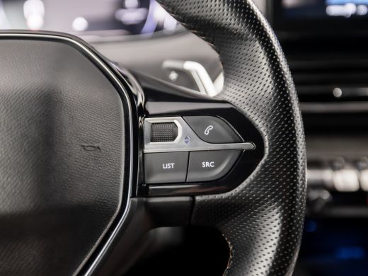 Peugeot 5008 1.2 PureTech GT 7 Persoons Automaat (APPLE CARPLAY, 1e EIGENAAR, GROOT NAVI, LEDER/ALCANTARA, 360... ActivLease financial lease