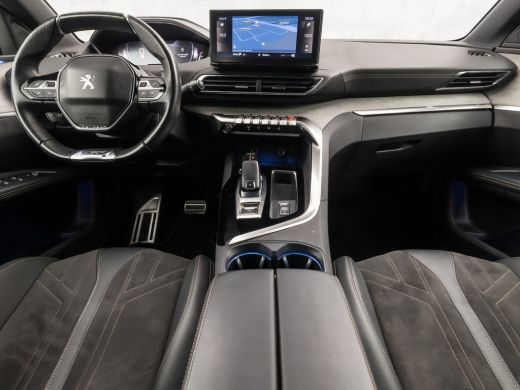Peugeot 5008 1.2 PureTech GT 7 Persoons Automaat (APPLE CARPLAY, 1e EIGENAAR, GROOT NAVI, LEDER/ALCANTARA, 360... ActivLease financial lease
