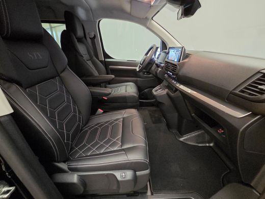 Peugeot e-Expert EV L3 DC 75 kWh STX Special Edition, trekhaak, camera, apple carplay, keyless, tot 8 jaar garantie ActivLease financial lease