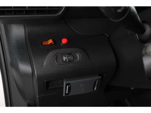 Peugeot Partner 1.5 BlueHDI Pro Long Imperial, Apple carplay, Navigatie ActivLease financial lease