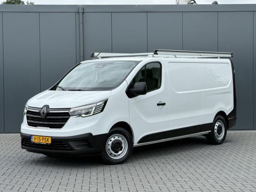 Renault Trafic 2.0 dCi 150 PK AUTOMAAT / L2H1 / 27.349 KM!! / TREKHAAK / IMPERIAAL / 3-ZITS / CAMERA / LED ActivLease financial lease