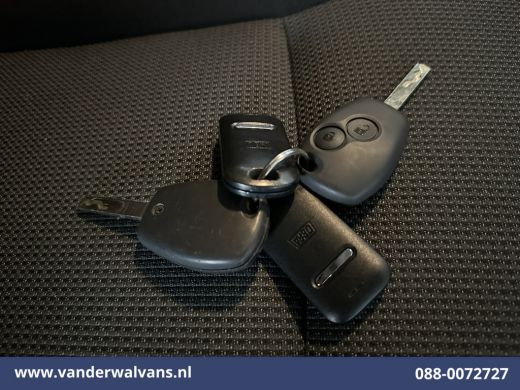 Renault Trafic 2.0 MultiJet 146pk L2H1 Euro6 Airco | Camera | Navigatie | Cruisecontrol Trekhaak, Parkeersensore... ActivLease financial lease
