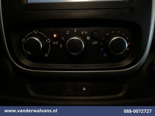 Renault Trafic 2.0 MultiJet 146pk L2H1 Euro6 Airco | Camera | Navigatie | Cruisecontrol Trekhaak, Parkeersensore... ActivLease financial lease
