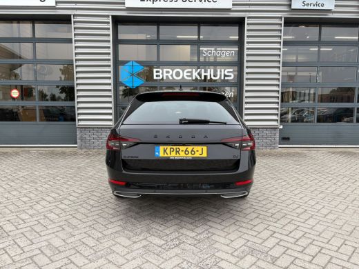 Skoda Superb Combi 1.4 IV Sportline 204 pk 6-DSG | Achteruitrijcamera | Elektrische Stoelen | Apple Carplay | ActivLease financial lease