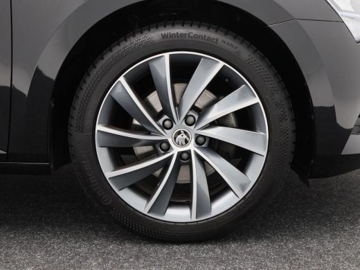 Skoda Superb Combi 1.5 TSi 150 Pk Automaat Business Edition | Stoelverwarming | Adaptive Cruise | Climatronic ... ActivLease financial lease