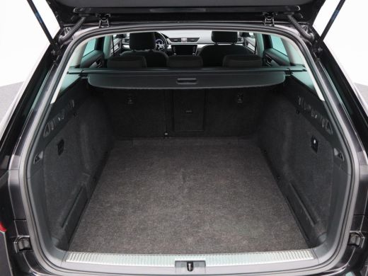 Skoda Superb Combi 1.5 TSi 150 Pk Automaat Business Edition | Stoelverwarming | Adaptive Cruise | Climatronic ... ActivLease financial lease