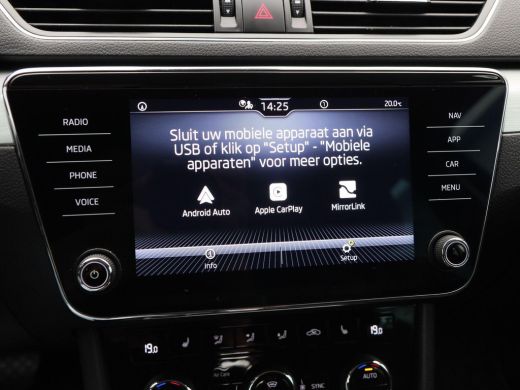 Skoda Superb Combi 1.5 TSi 150 Pk Automaat Business Edition | Stoelverwarming | Adaptive Cruise | Climatronic ... ActivLease financial lease