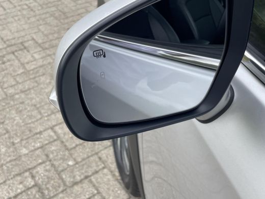 Suzuki S-Cross 1.5 Hybrid Style | Stoelverwarming | Panramadak | 360* camera | ActivLease financial lease