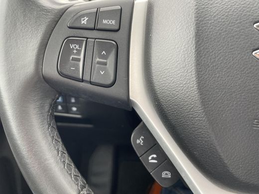 Suzuki S-Cross 1.5 Hybrid Style | Stoelverwarming | Panramadak | 360* camera | ActivLease financial lease