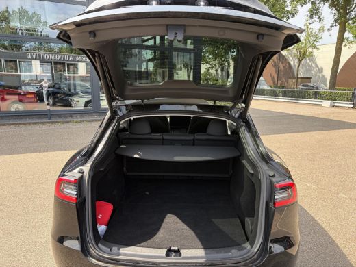 Tesla Model Y Long Range AWD 75 kWh SOH 95% | TESLA FABRIEKSGARANTIE TOT 2028/ 80.000KM! | FABRIEKSGARANTIE OP ... ActivLease financial lease