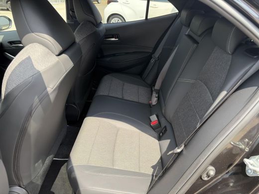 Toyota Corolla Hybrid 140 Dynamic ActivLease financial lease
