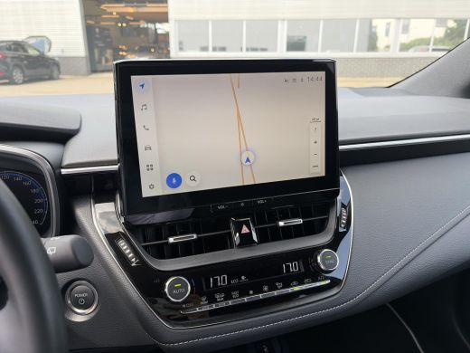 Toyota Corolla Hybrid 140 Dynamic ActivLease financial lease