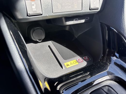 Toyota Yaris 1.5 Hybrid 115 Dynamic ActivLease financial lease