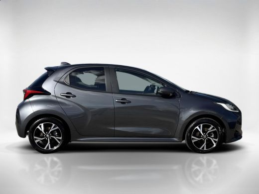 Toyota Yaris 1.5 Hybrid 115 Dynamic ActivLease financial lease