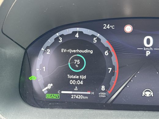 Toyota Yaris Cross 1.5 Hybrid 130 Launch Edition | Trekhaak | Panoramadak | JBL-Audio | HUD | ActivLease financial lease