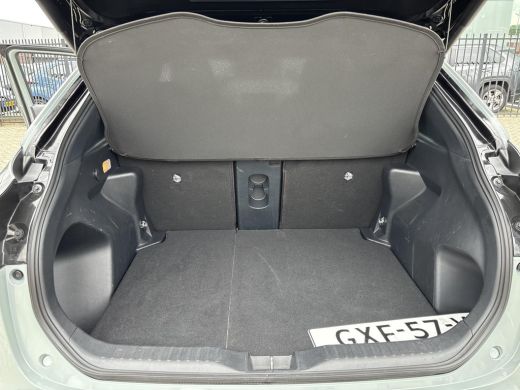 Toyota Yaris Cross 1.5 Hybrid 130 Launch Edition | Trekhaak | Panoramadak | JBL-Audio | HUD | ActivLease financial lease