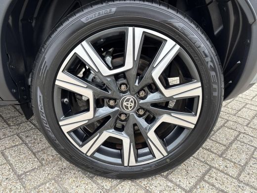 Toyota Yaris Cross 1.5 Hybrid 130 Launch Edition | Trekhaak | Panoramadak | JBL-Audio | HUD | ActivLease financial lease