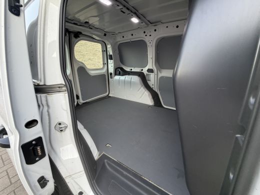 Volkswagen Caddy 2.0 TDI Euro6 Comfort CarPlay/Cruise Control/ Clima ActivLease financial lease