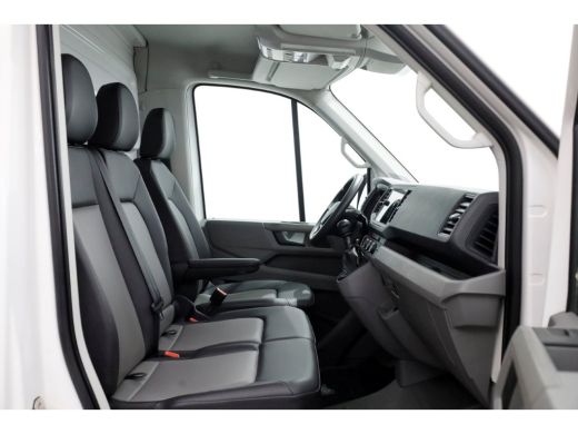 Volkswagen Crafter 35 2.0 TDI 140pk Bakwagen met laadklep en zijdeur 12-2021 ActivLease financial lease