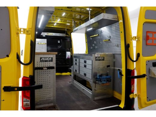 Volkswagen Crafter 35 2.0 TDI 140pk L3H3 (L2H2) Highline Servicewagen Inrichting/230V/Standkachel 02-2022 ActivLease financial lease