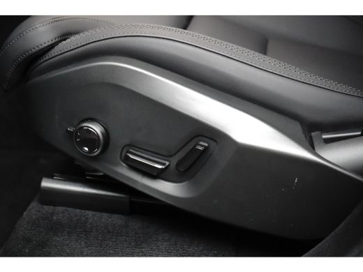 Volvo  XC90 Plus Dark Recharge Plug-In Hybrid AWD | PDC V+A en 360 camera | Adaptive Cruise | Panoramadak | H... ActivLease financial lease