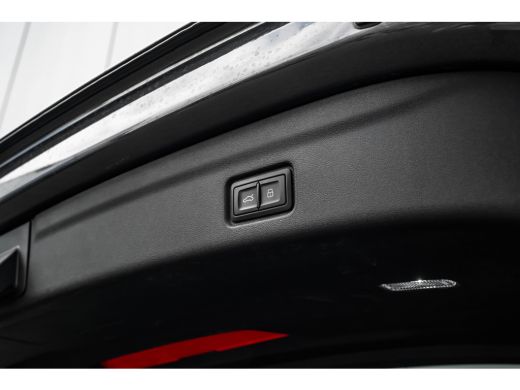 Audi Q6 e-tron S edition performance 100 kWh 306PK | Trekhaak | Luchtvering | Panorama Dak | B&O Incl. hoofdsteu... ActivLease financial lease