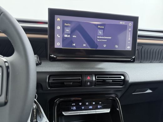 Citroën &euml;-C3 Aircross Plus | Achteruitrijcamera | Boordlader 11kW - 3 fasen | Extra getinte achterste zijruiten en acht... ActivLease financial lease