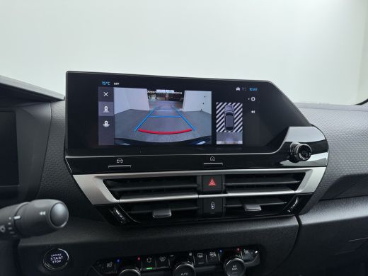 Citroën &euml;-C4 Collection - Elektrisch, (2025-60) | Achteruitrijcamera met Top Rear Vision (180&deg; weergave van ru... ActivLease financial lease