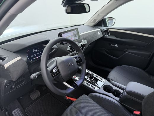 DS DS 3 Maison Sarah Lavoine | 17" lichtmetalen velgen DUBLIN | DS Iris Navigatie System | Parkeersensore... ActivLease financial lease