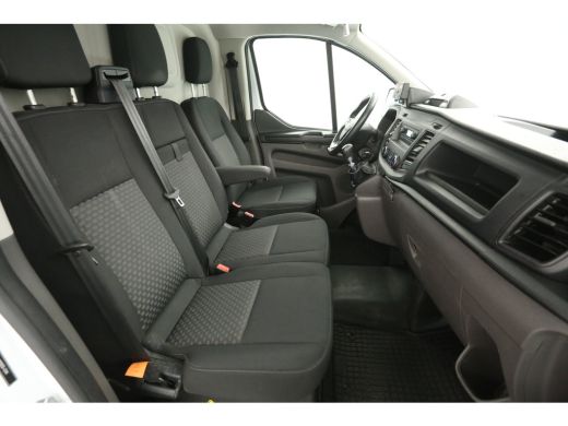 Ford Transit Custom 2.0 TDCI L1H1 | Koel/vrieswagen -5&deg; | Airco | Cruise | 3 Zits | Trekhaak | Parkeersens. | Koelauto ActivLease financial lease