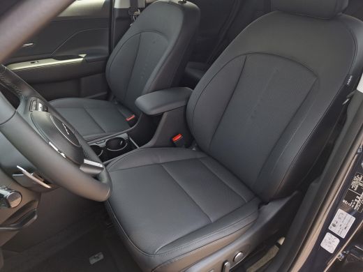 Hyundai Kona Premium 64.8 kWh | WK Deal | Uit voorraad leverbaar! | Apple Carplay/Android Auto | 360 graden ca... ActivLease financial lease