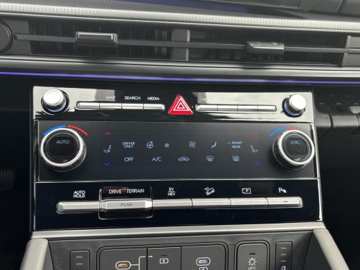 Hyundai Santa Fe 1.6 T-GDI PHEV Black Line 4WD 7p | &euro; 8.000,- VOORRAAD VOORDEEL | Rijklaarprijs! ActivLease financial lease