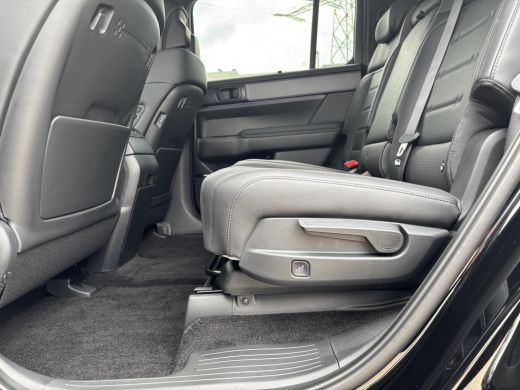Hyundai Santa Fe 1.6 T-GDI PHEV Black Line 4WD 7p | &euro; 8.000,- VOORRAAD VOORDEEL | Rijklaarprijs! ActivLease financial lease