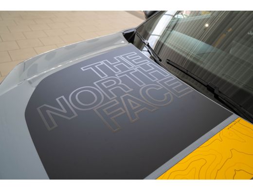 Jeep Avenger 1.2T 4xe The North Face | Tot 8 Jaar Garantie | Camera | Navigatie | Stoelverwarming | Applecarpl... ActivLease financial lease