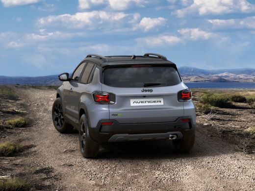 Jeep Avenger 1.2T 4xe The North Face ActivLease financial lease
