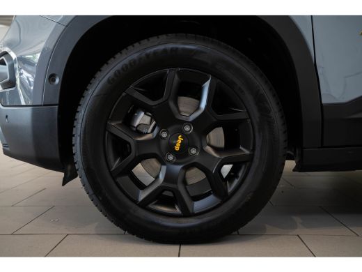 Jeep Avenger 1.2T 4xe The North Face | Tot 8 Jaar Garantie | Camera | Navigatie | Stoelverwarming | Applecarpl... ActivLease financial lease