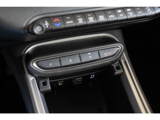 Jeep Avenger 1.2 e-Hybrid Summit | Panoramadak | Elektrische Achterklep | Navigatie | Camera | Apple Carplay &... ActivLease financial lease