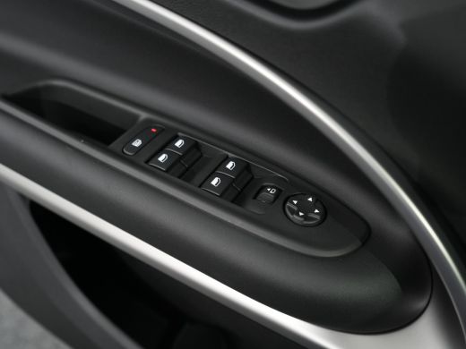 Jeep Avenger Summit | 10,25 inch digitaal configureerbaar instrumentenpaneel | 10,25" Infotainment met draadlo... ActivLease financial lease