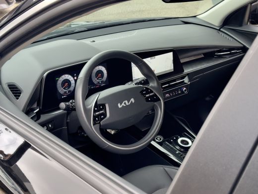 Kia Niro 1.6 GDi Hybrid NIEUWSTE MODEL !! EXECUTIVE-LINE LEDER NAVI CAMERA DIGI-DASH APPLE-CARPLAY LED LMV... ActivLease financial lease
