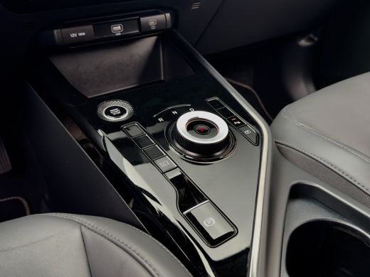 Kia Niro 1.6 GDi Hybrid NIEUWSTE MODEL !! EXECUTIVE-LINE LEDER NAVI CAMERA DIGI-DASH APPLE-CARPLAY LED LMV... ActivLease financial lease