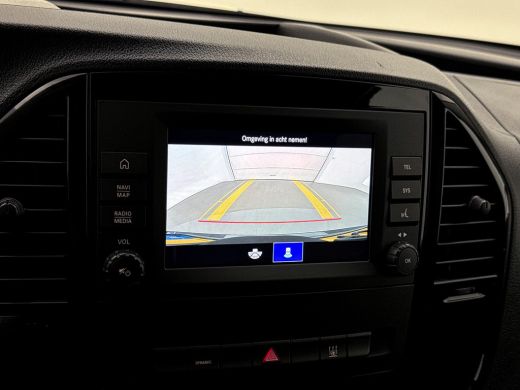 Mercedes-Benz eVito eVito Lang 66 kWh DC 266km WLTP Snelladen Dubbele cabine Led Schuifdeur L+R Navigatie Cruise control ActivLease financial lease